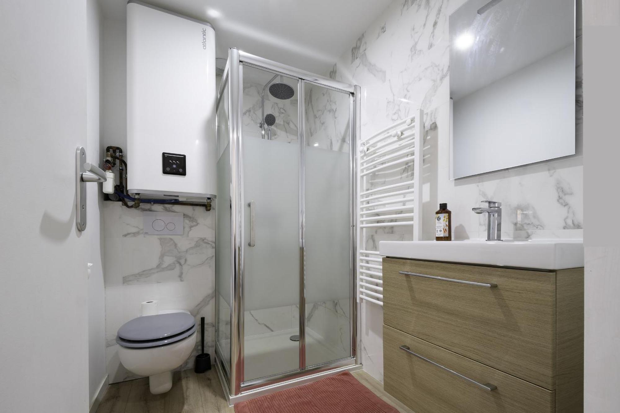 T2 Duplex Segre - Hyper Centre - Wifi - Netflix Appartement Buitenkant foto